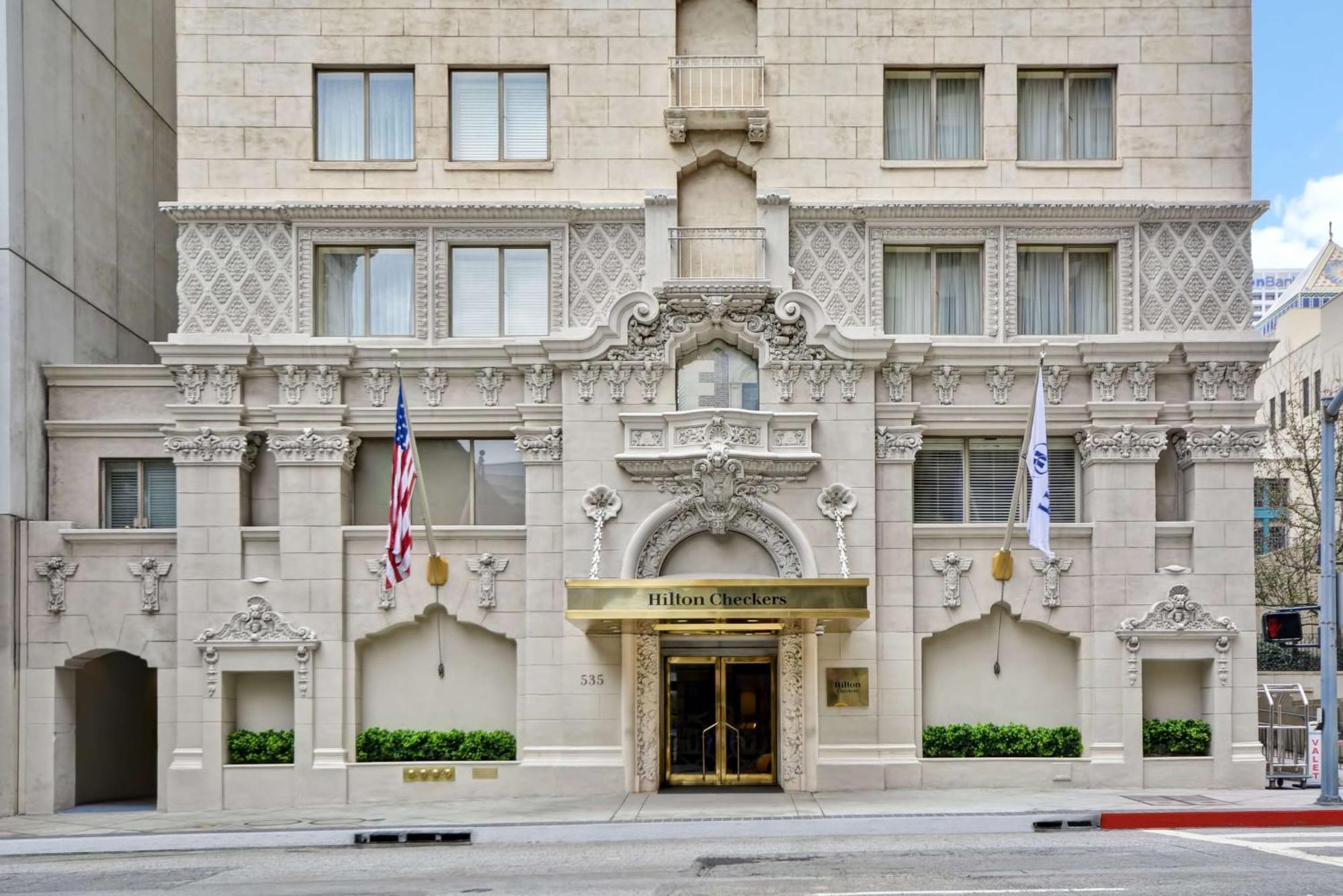 Hilton Checkers Los Angeles — Fotos 1